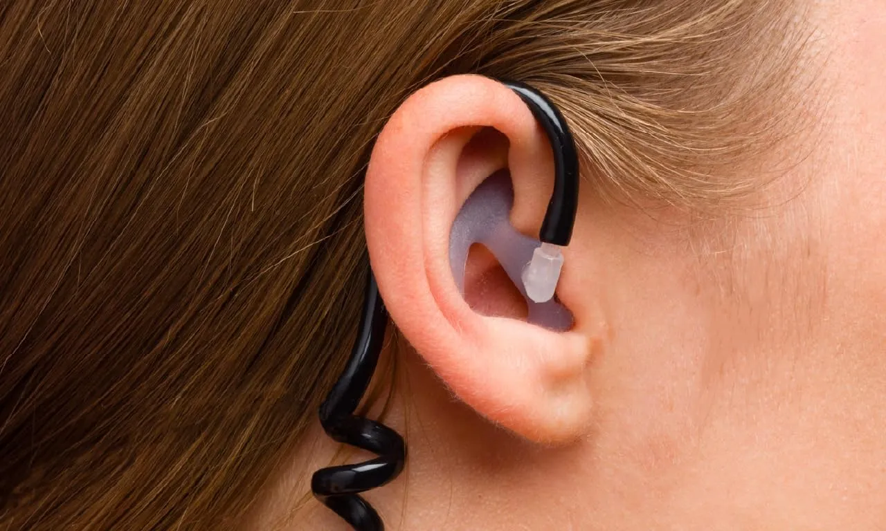 EarHugger® 3.5mm Angled Listen-Only Acoustic Tube Earpiece for Two-Way Radio Speaker Mic Jacks. Receive-only Headset with Earbud, Open Ear Inserts, Extra Tubes, Frame. Black Short 617-1N EH-EPT-1001