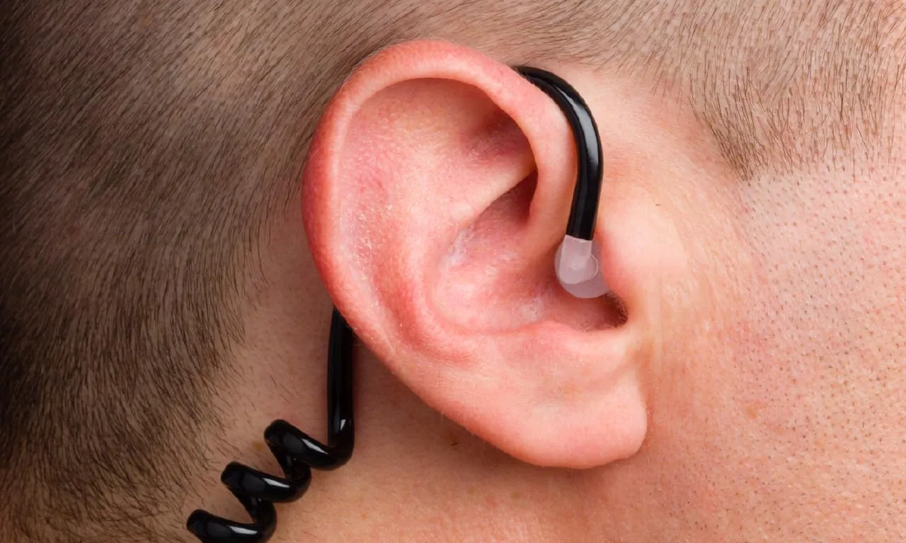 EarHugger® 3.5mm Angled Listen-Only Acoustic Tube Earpiece for Two-Way Radio Speaker Mic Jacks. Receive-only Headset with Earbud, Open Ear Inserts, Extra Tubes, Frame. Black Short 617-1N EH-EPT-1001
