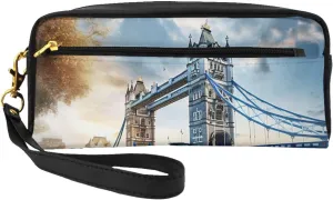 Historic Old Tower Bridge London Leather Portable Cosmetic Bag Makeup Bag Cute Toiletry Pouch For Women Travel Essentials