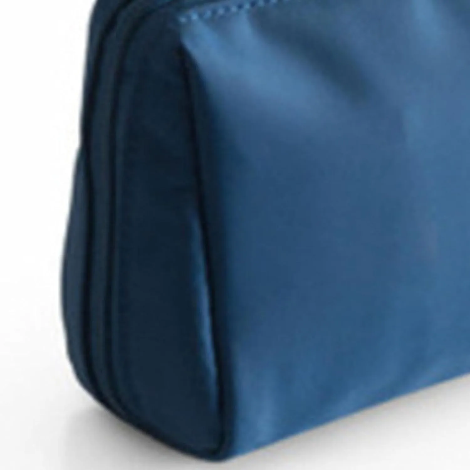 Portable Makeup Bag for Travel - Water-Resistant Cosmetic Storage Case, Blue, Large