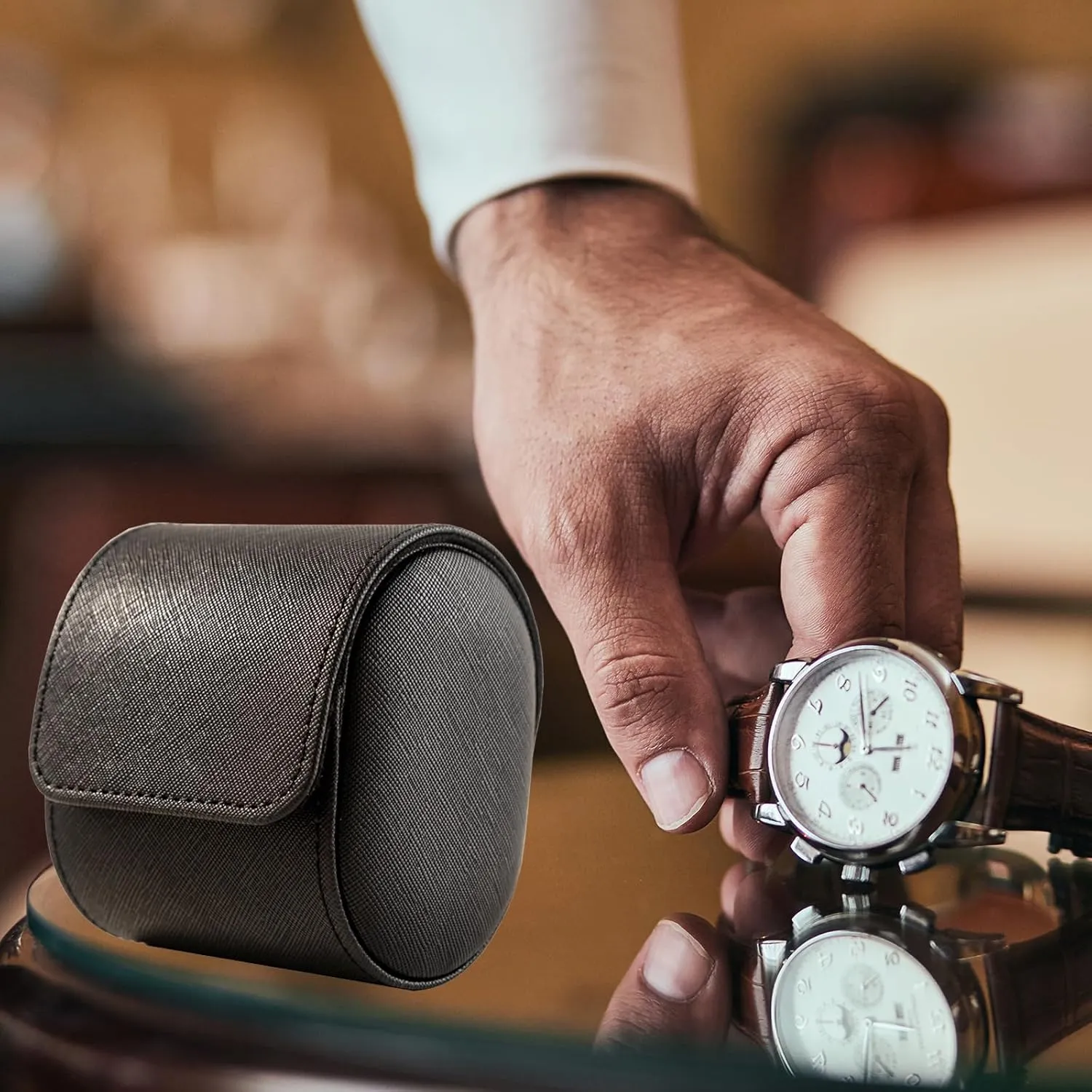 Single Watch Travel Case - Classic Leather Watch Case with Perfect Texture.Watch Carrying Case or Organizer for Storage and Display. Ideal Gift for Men Traveling, All Handmade by Artisans