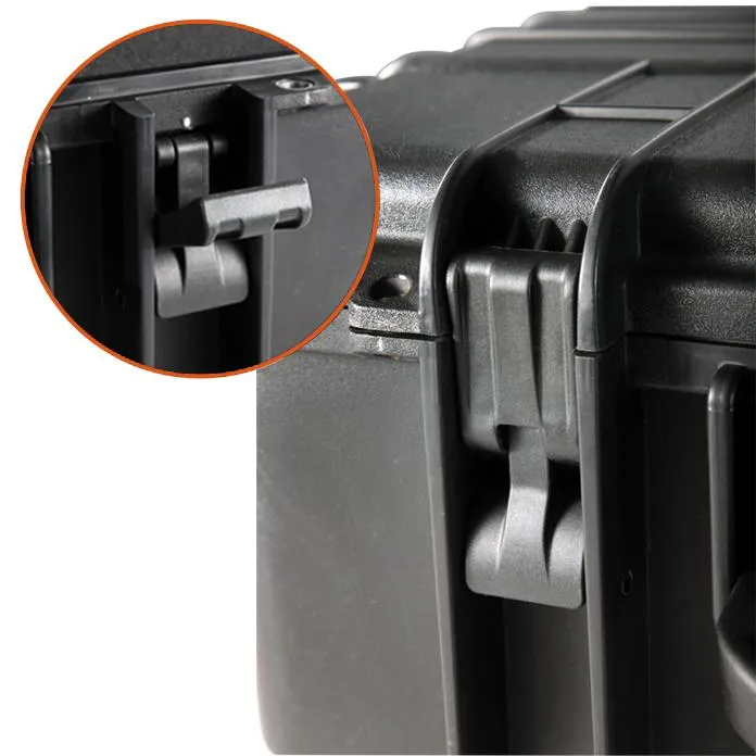 SUPREME 37D Ultra Tough 17 Litre Waterproof Case (Removable 11 Litre Divider Bag)