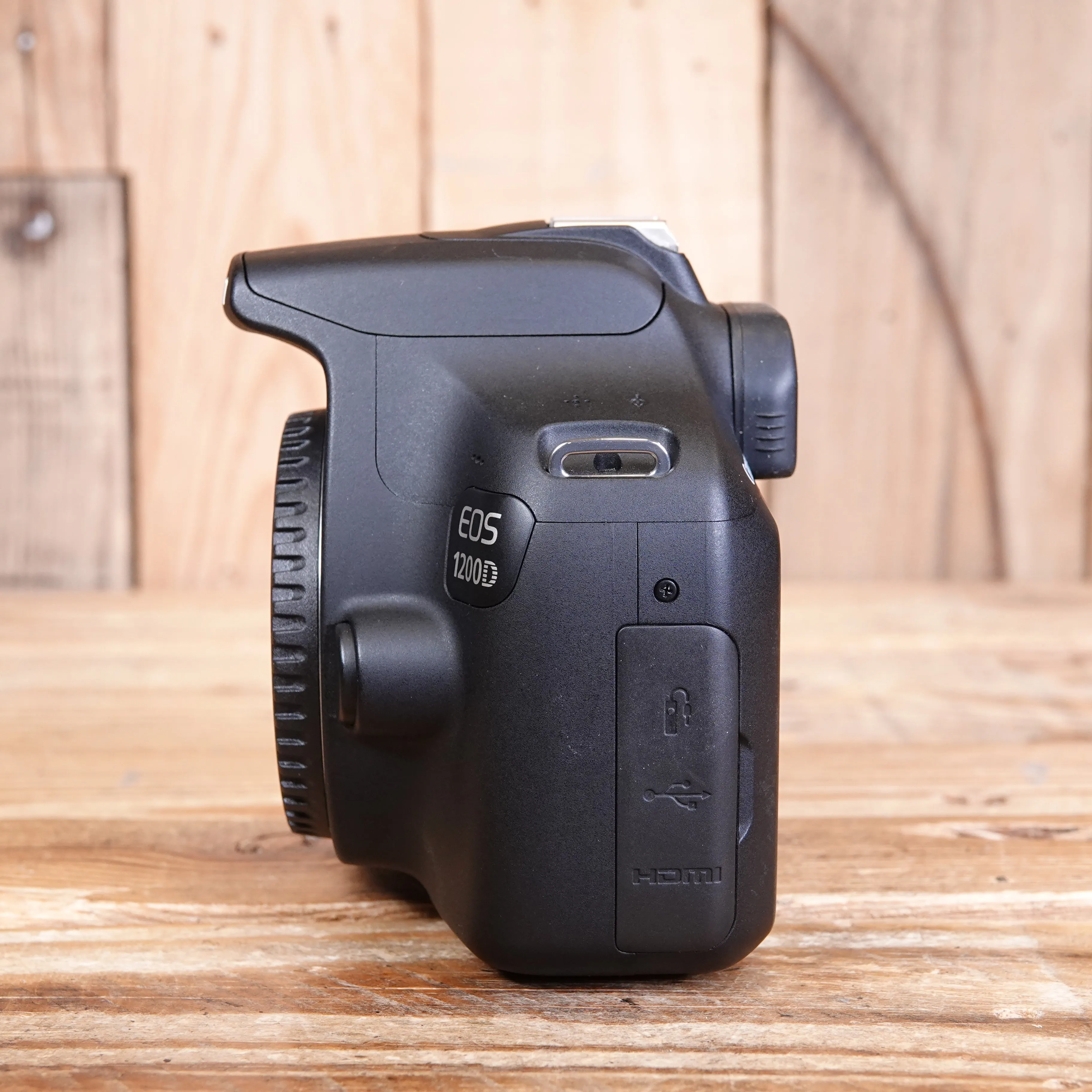 Used Canon EOS 1200D DSLR Camera Body