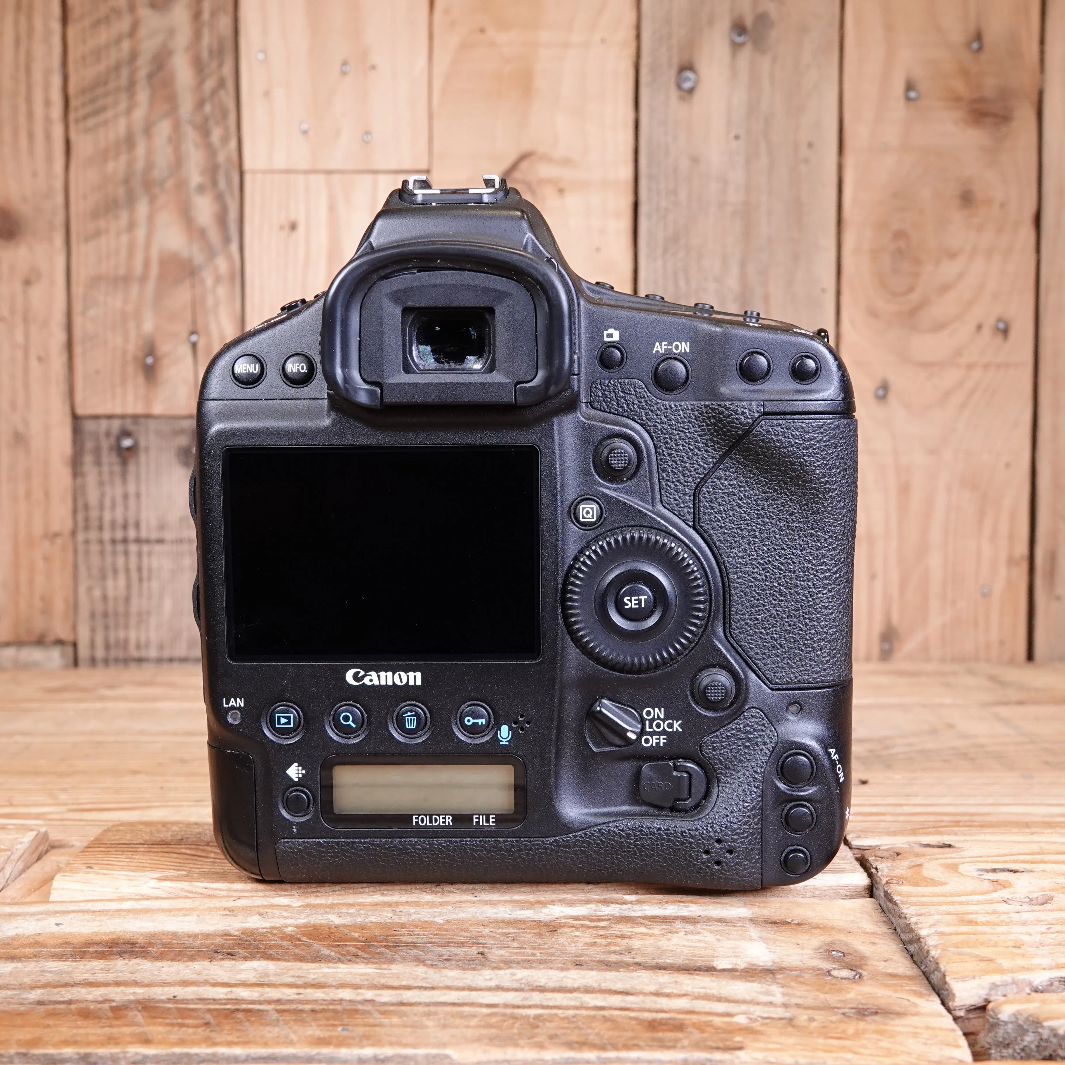 Used Canon EOS 1DX DSLR Camera Body