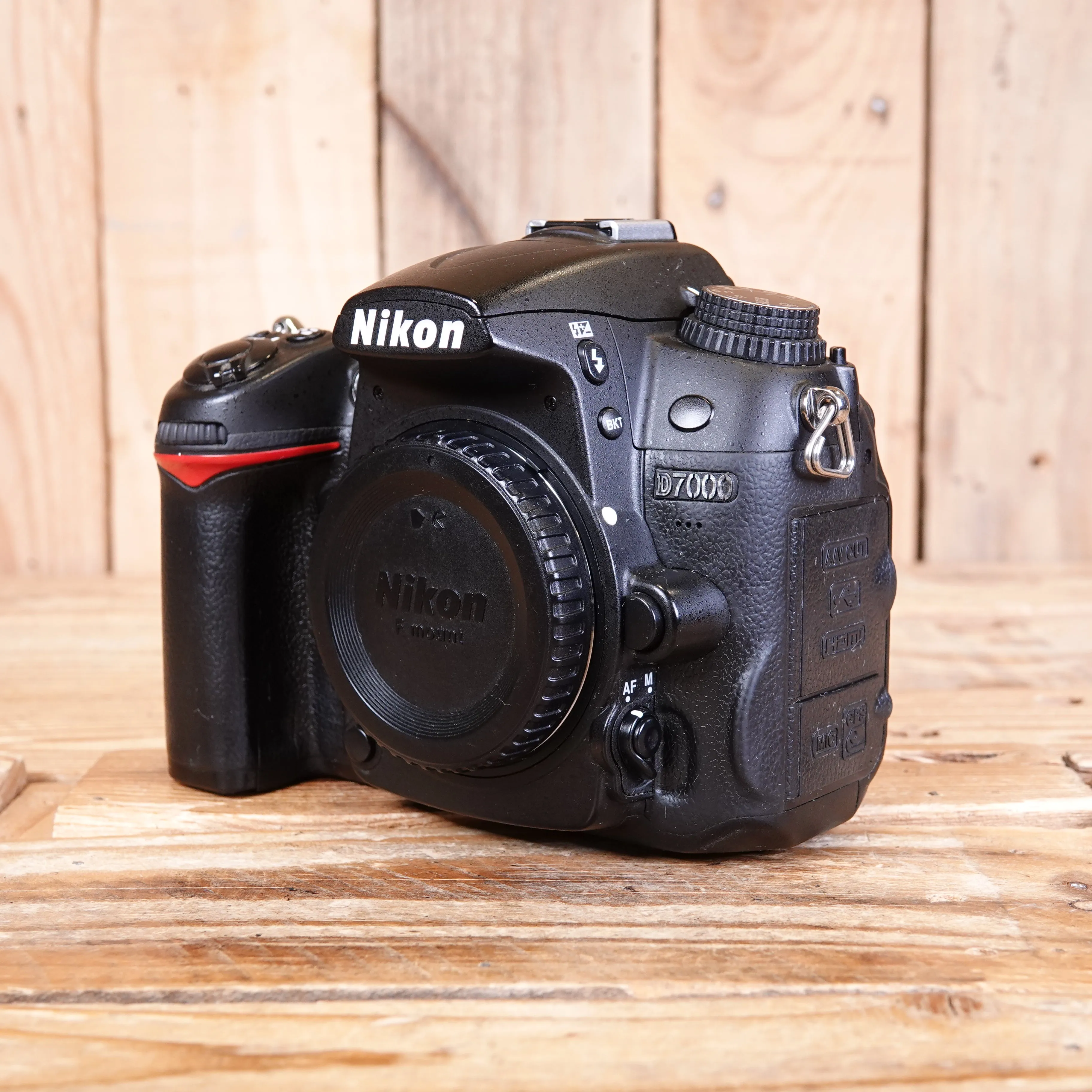 Used Nikon D7000 DSLR Camera Body