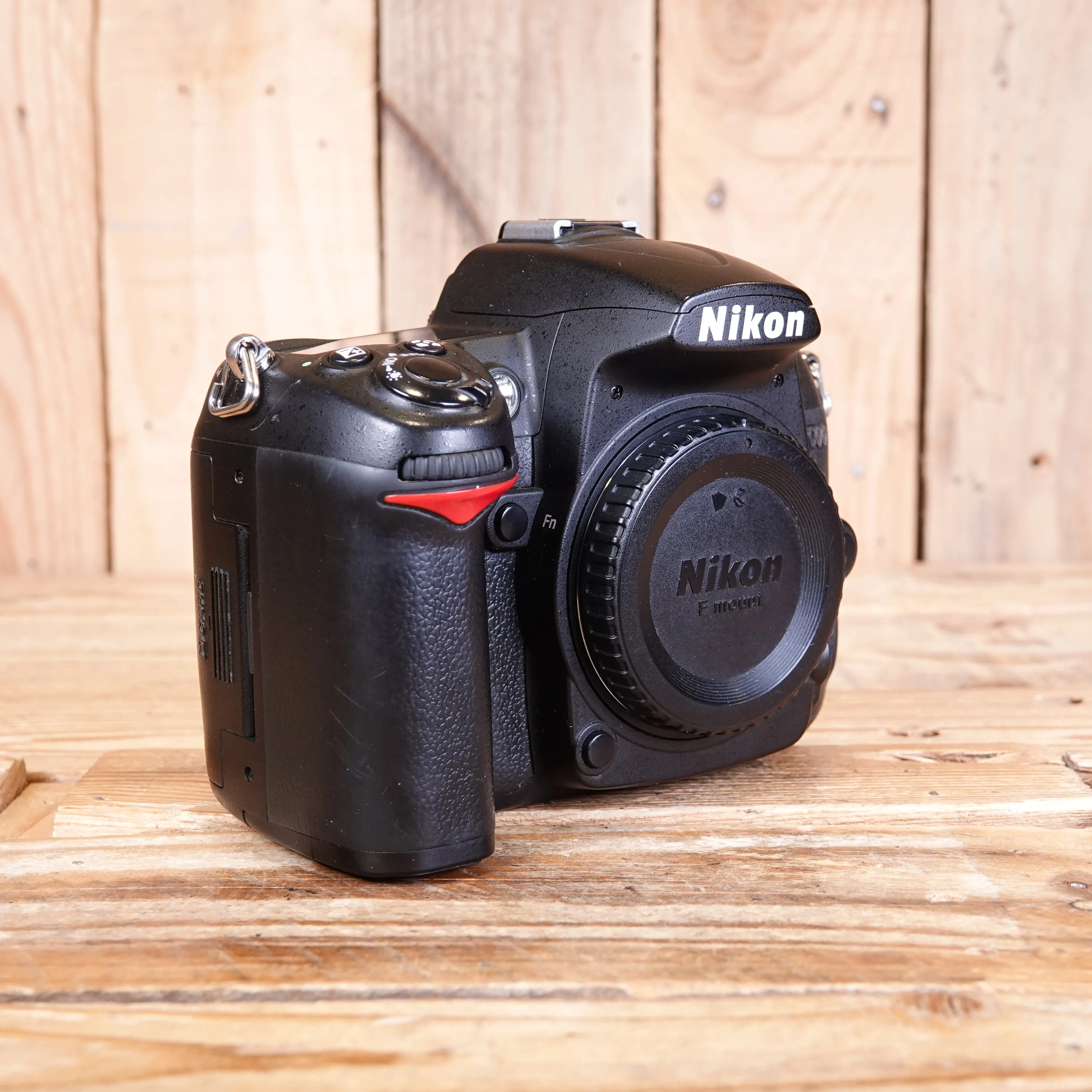 Used Nikon D7000 DSLR Camera Body