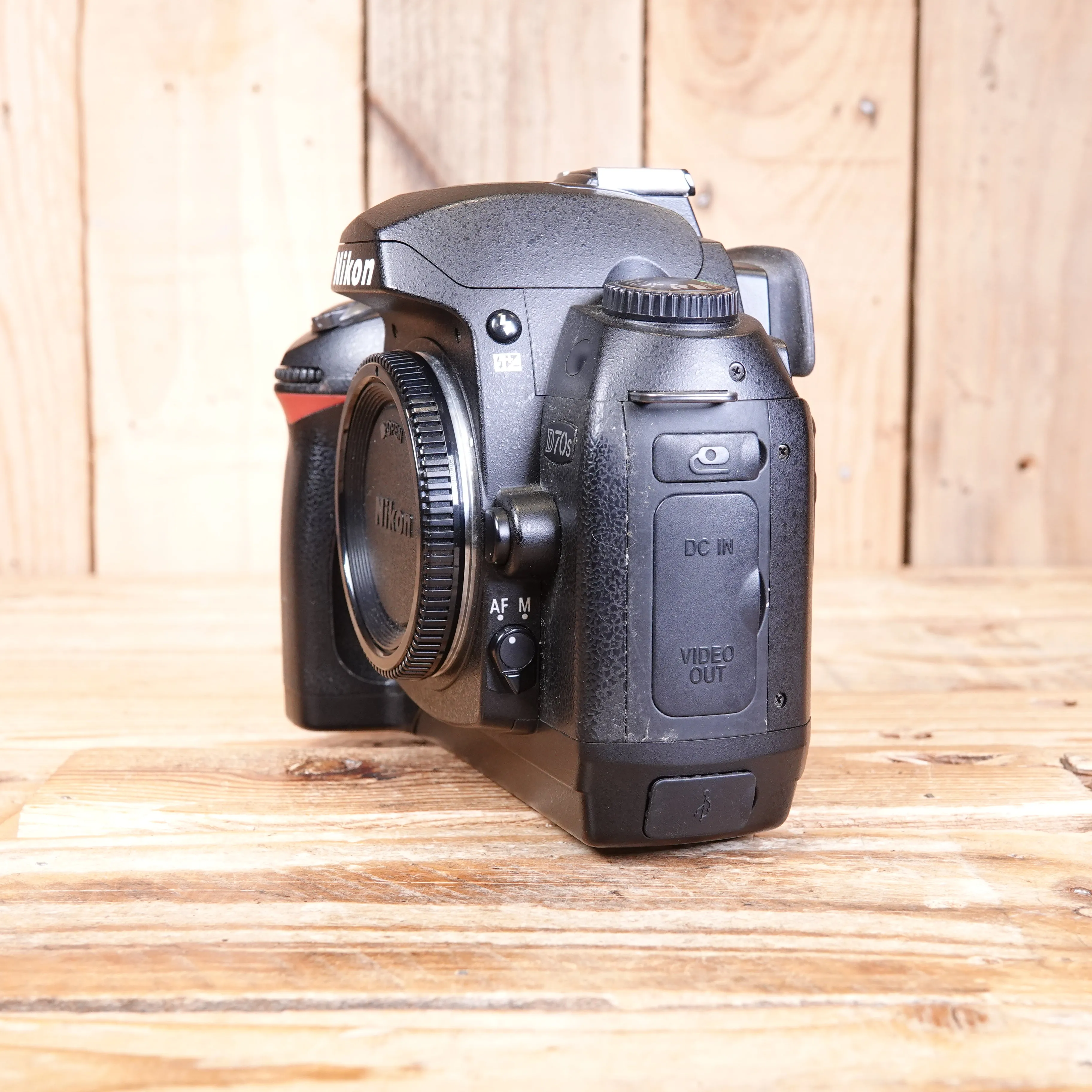 Used Nikon D70s Camera Body