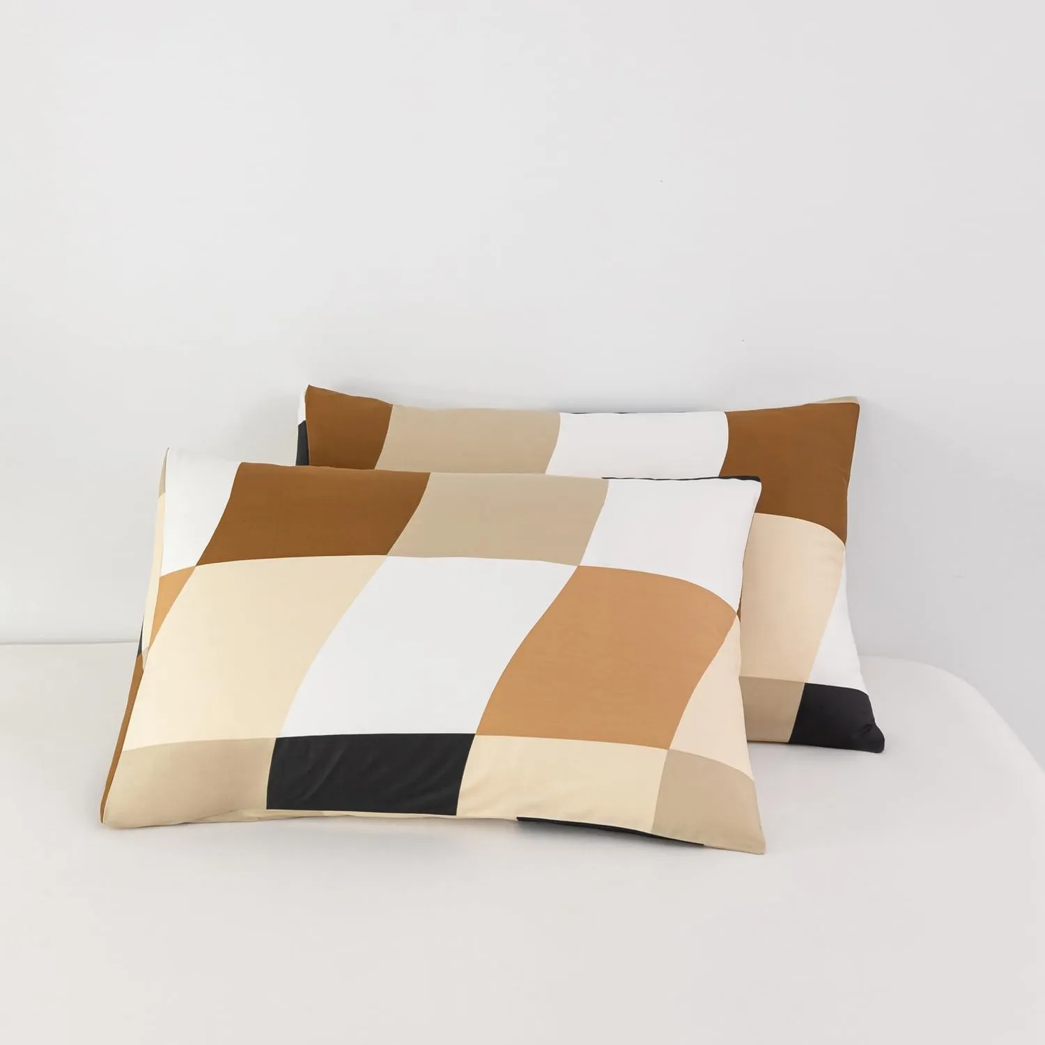 YuHeGuoJi Beige Brown Pillow Cases Queen Set of 2 100% Cotton Abstract Patchwork Checkered Pillow Covers Decorative Black White Geometric Plaid Pillow Protectors Envelope Closure 2 Pack 20x26 Inches